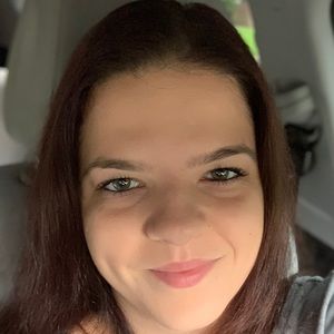 Meet your Posher, Edna